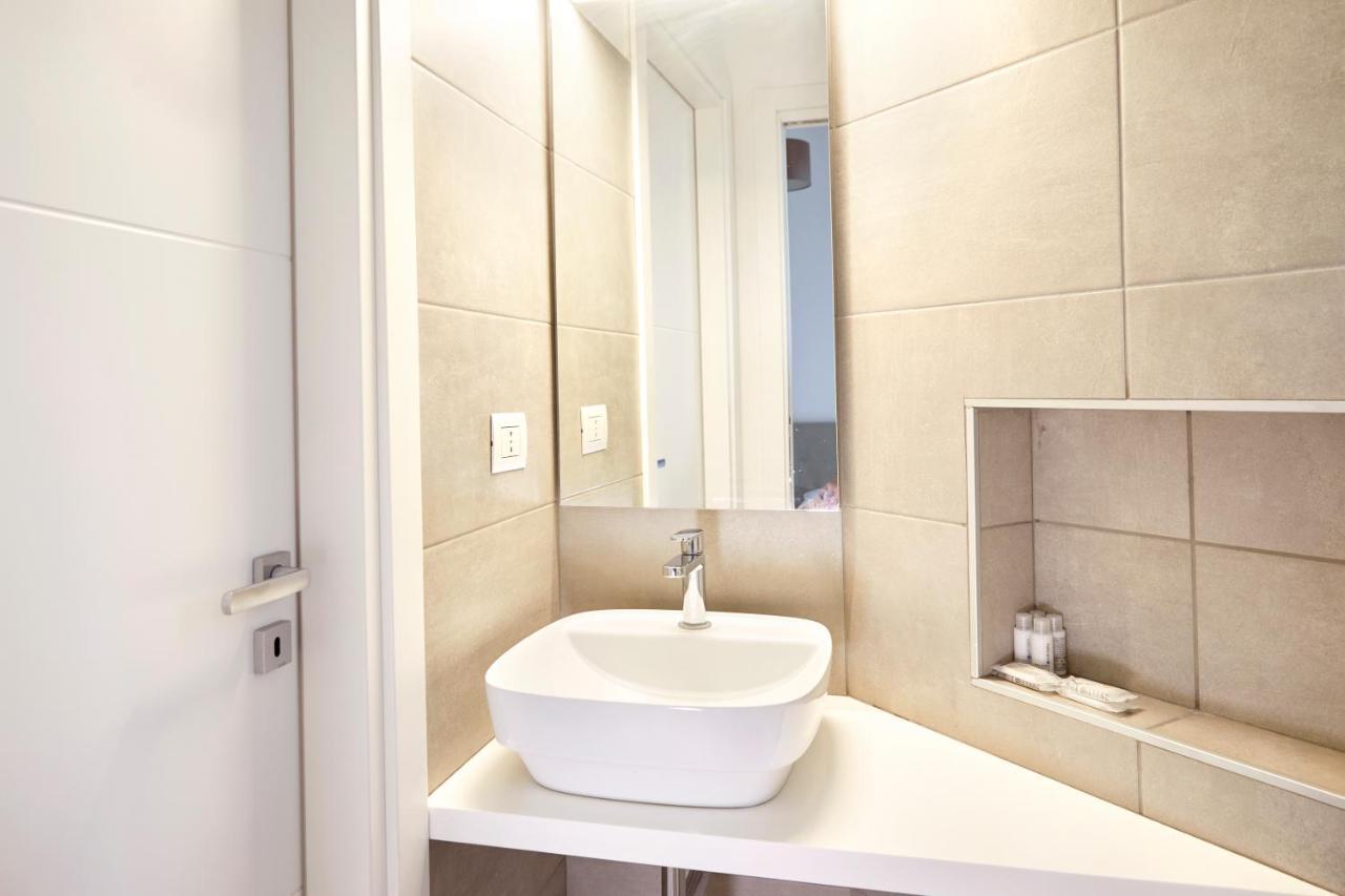 Prestige Boutique Homes - Stazione Centrale Apartment *